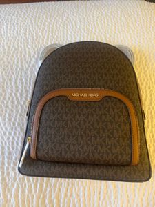 ❌❌sale ❌❌Authentic Mk Bagpack