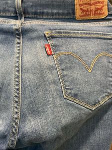Levi’s Jeans