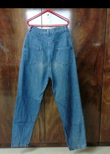 Blue Baggy Jeans