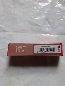 Lakme  Priming Matt Lipstick 9 To 5