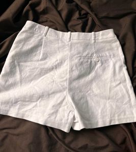 Zara White Short