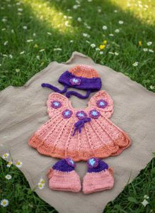 Handmade Crochet Baby Outfit - Adorable! 🩷