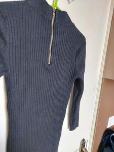 Black Color Ribbed Dress