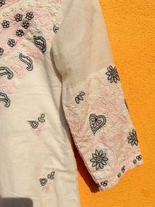 Embroidered V-Neck Straight Kurta