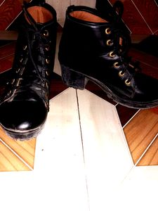 Boots For Women/ Girls (Heals+Shoes)
