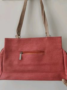 Stylish Handbag With 5 Zipper Compartments