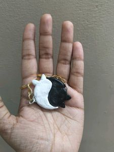 🖤Yin Yang🤍 Kitty Pair Of Keychains