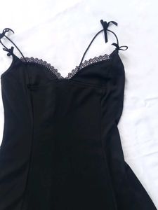 Brand New(Newme)Lace Detail Sweetheart Neck Dres🎀