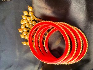 Combo Of Bangles And Hairband