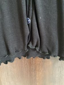 Black Lettuce Hem Crop Top