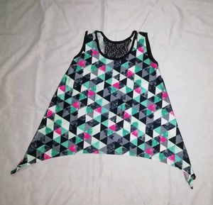 Triangle Print Tank with Lace