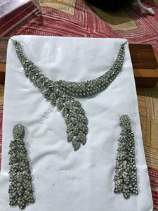 Sparkling Jewelry Set