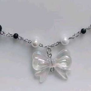 Bow Charm Necklace