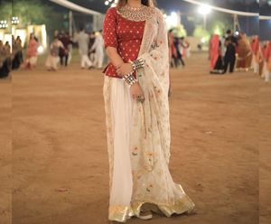 Silk Blouse. Lehnga