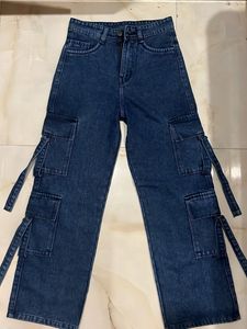 Cargo Jeans - Stylish & Functional