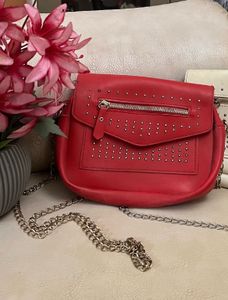 Korean Red bag🍄🥤