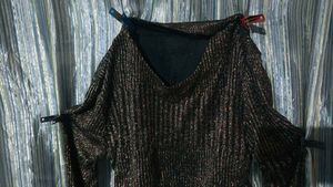 Crop Top Or Blouse