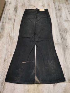 Ma2143 Sabrin bootcut jeans waist 24 inches