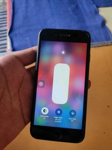 iPhone 8Se With Cover