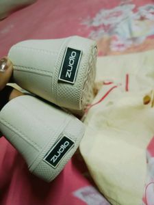 Waterproof White Sneaker For Women