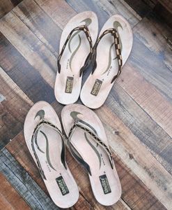 Embroidered Flip Flops (Set Of 2 Pairs)