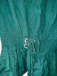 Green Long Sleeve Top