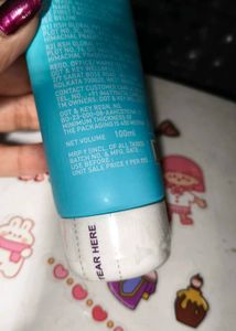 Dot &amp; Key Face Wash