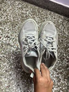 skechers sport shoes