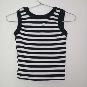 Striped Sleeveless Crop Top