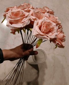 Artificial Roses (16 Nos.)