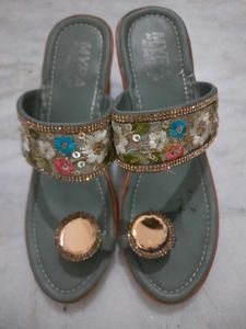 Ethnic Wedge Heels 40