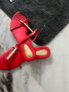 Flat Slippers