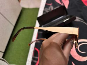 Round Gold Sunglasses