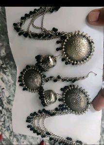 Oxydised Earings With Tika