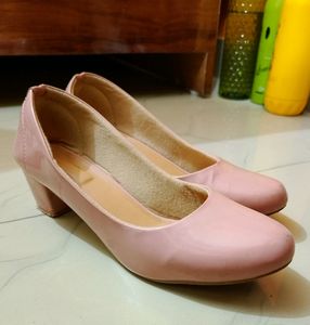 Peach Heels