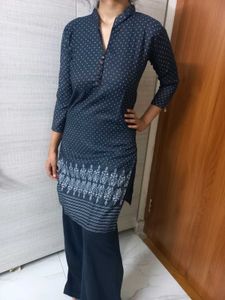 Denim Kurta with Bandhani Print