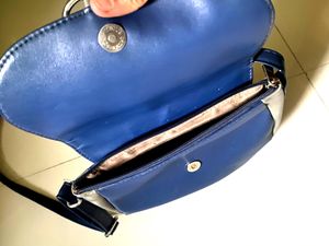 Baggit Sling Bag