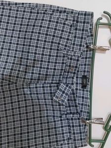 Black And Grey Check Print Shorts. Low Waist.