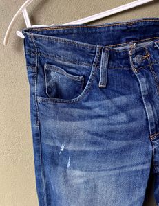 Levis Distressed Blue Denim Jeans