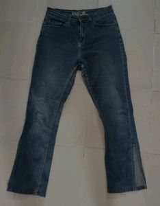 Bootcut Jeans with Slit