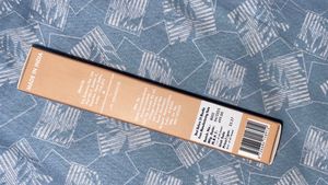 Lush Lips Lipstick- Vanilla