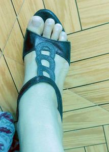 Sandal
