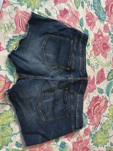 Strechable Shorts Fits Upto 40 Waist