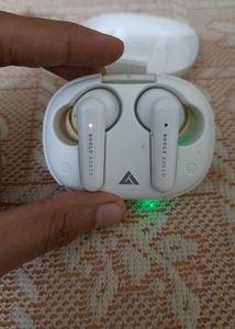 Boult Audio White