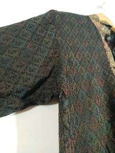 Black Embroidred kutha (Men&#39;s)