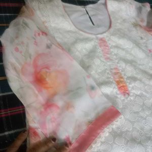 Floral Embroidered Kurta Set