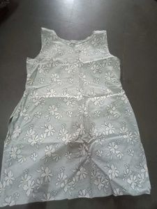 Floral Print Dress 4 tops short Kurtis