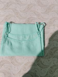 Girls Sleeveless Kurti