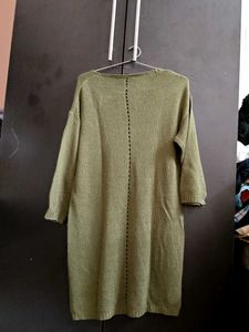 Green Knit V-Neck Top