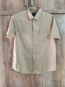 MEN'S BEIGE SHORT SLEEVE SHIRT